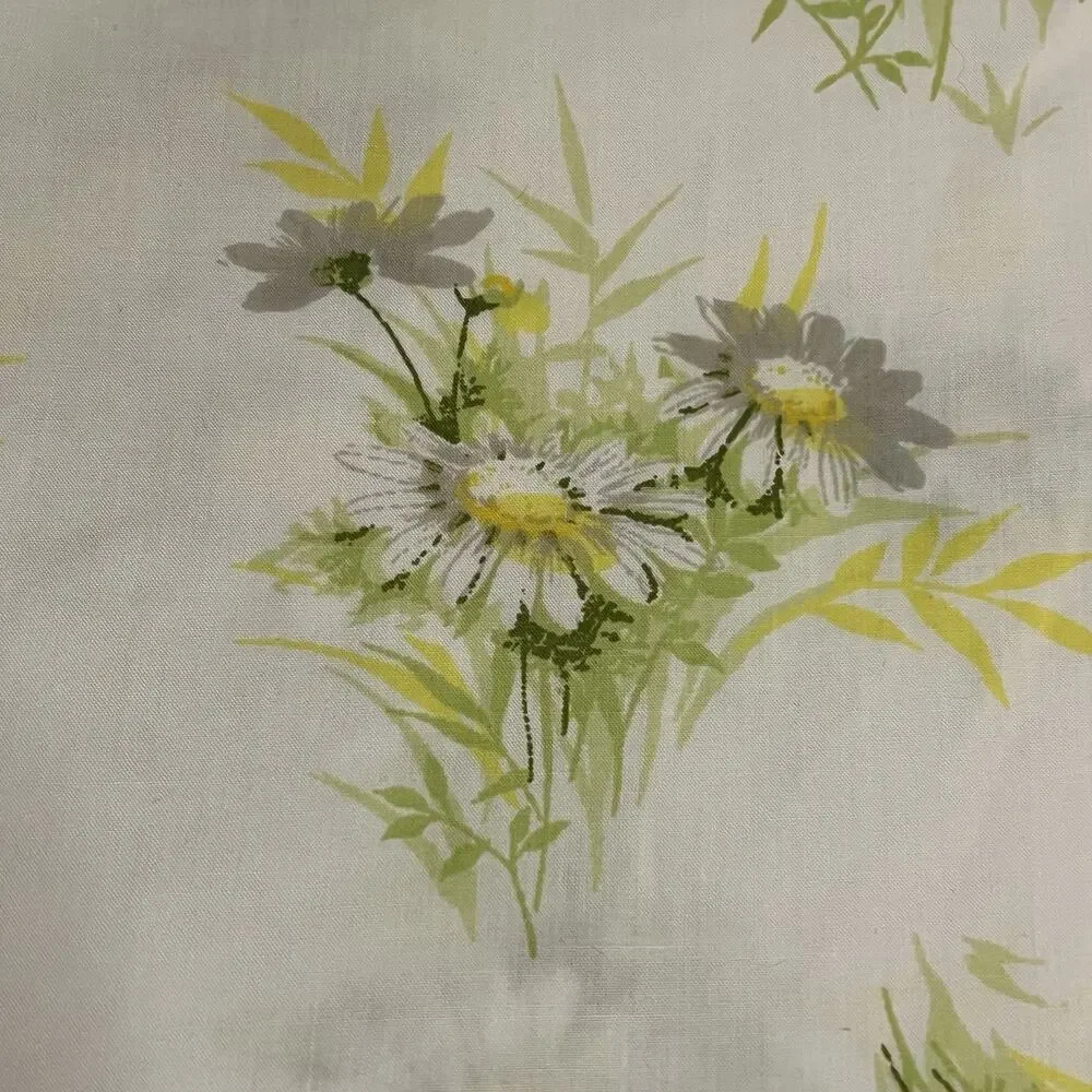 Vintage King Flat Bed Sheet Daisy Flowers Daisies Floral Fabric Yellow Green